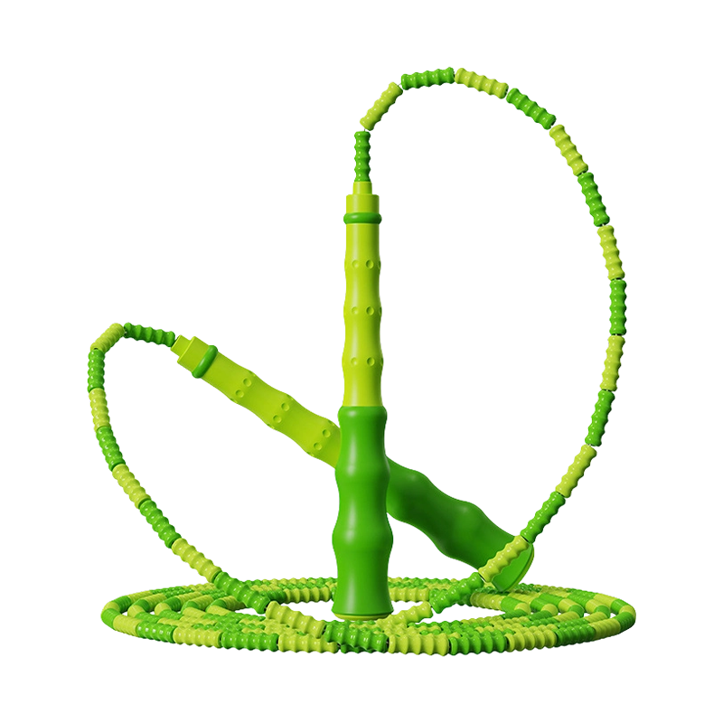 Học sinh tiểu học TS-18 bắt đầu học nhảy dây tre